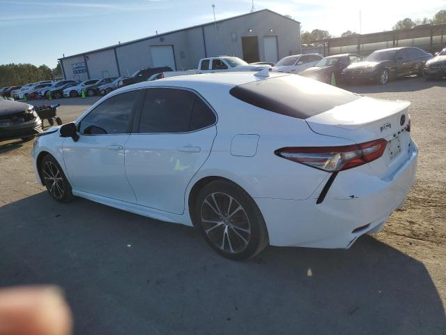 4T1B11HK4KU756861 - 2019 TOYOTA CAMRY L WHITE photo 2