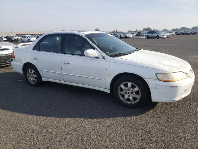 1HGCG5653YA152547 - 2000 HONDA ACCORD EX WHITE photo 4