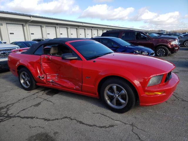 1ZVFT85H465239526 - 2006 FORD MUSTANG GT RED photo 4