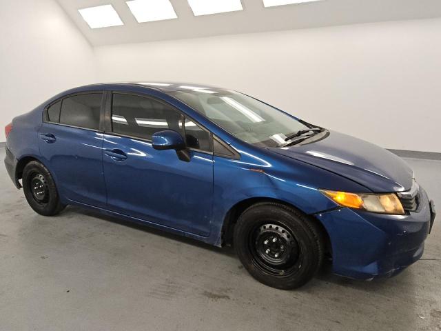 19XFB2F56CE335746 - 2012 HONDA CIVIC LX ლურჯი ფოტო 4