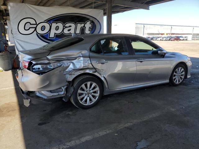 4T1L11AK8LU987827 - 2020 TOYOTA CAMRY LE SILVER photo 3