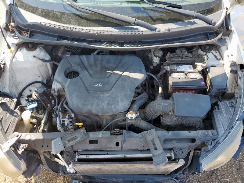 KMHCU4AE1CU238757 - 2012 HYUNDAI ACCENT GLS WHITE photo 11