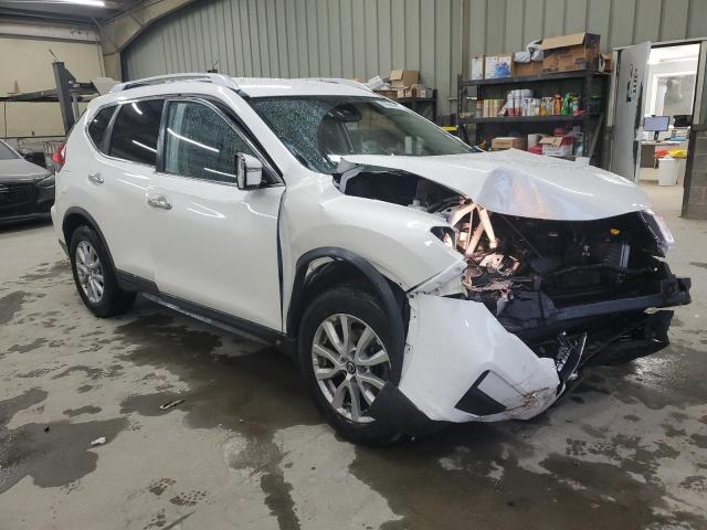 JN8AT2MT5KW252200 - 2019 NISSAN ROGUE S WHITE photo 4