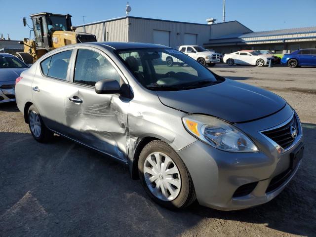 3N1CN7AP4CL865051 - 2012 NISSAN VERSA S GRAY photo 4