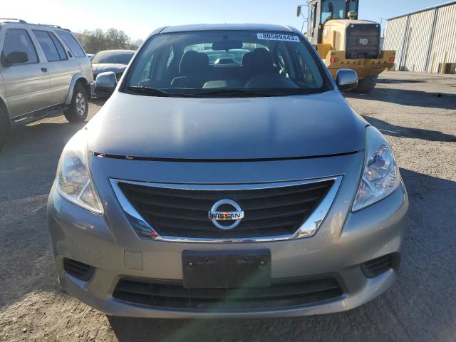 3N1CN7AP4CL865051 - 2012 NISSAN VERSA S GRAY photo 5