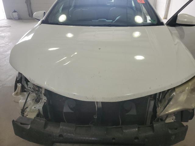 4T1BF1FK1CU183763 - 2012 TOYOTA CAMRY BASE WHITE photo 11