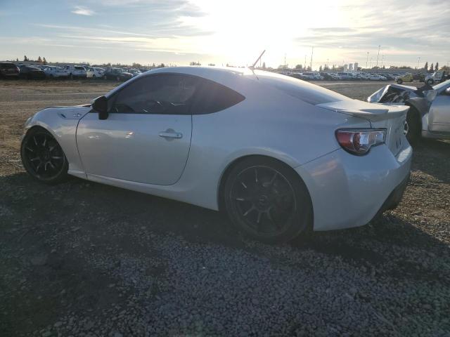 JF1ZNAA17D1731276 - 2013 TOYOTA SCION FR-S WHITE photo 2