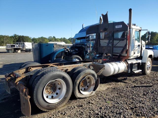 1M1PN4GY0LM006980 - 2020 MACK PINNACLE WHITE photo 4