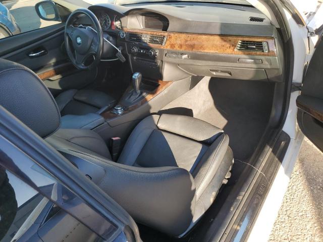 WBAKE3C58BE441512 - 2011 BMW 3 SERIES I WHITE photo 8