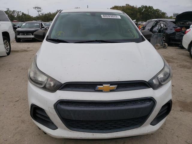 KL8CB6SA0JC428952 - 2018 CHEVROLET SPARK LS WHITE photo 5