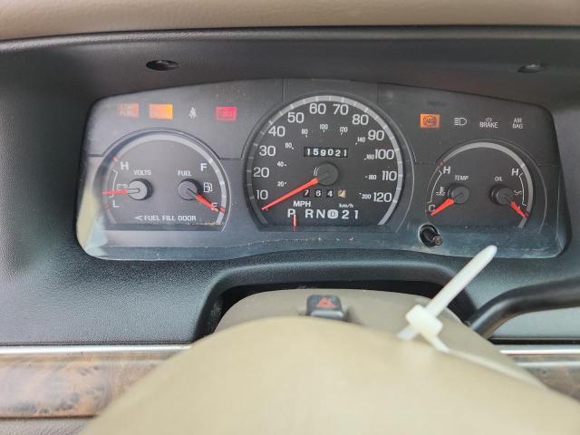 2FAFP73W8YX123823 - 2000 FORD CROWN VICT 金色 照片 9