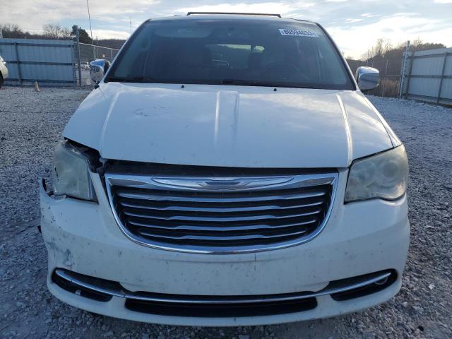 2C4RC1GG2CR370190 - 2012 CHRYSLER TOWN & COU LIMITED WHITE photo 5