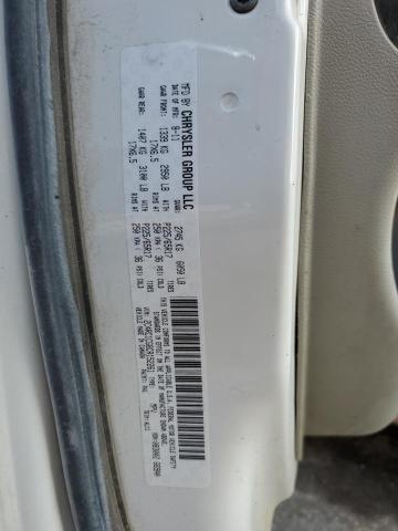 2C4RC1CG8CR152261 - 2012 CHRYSLER TOWN & COU TOURING L WHITE photo 12