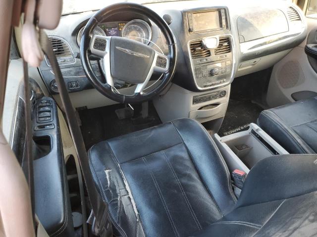 2C4RC1CG8CR152261 - 2012 CHRYSLER TOWN & COU TOURING L WHITE photo 8