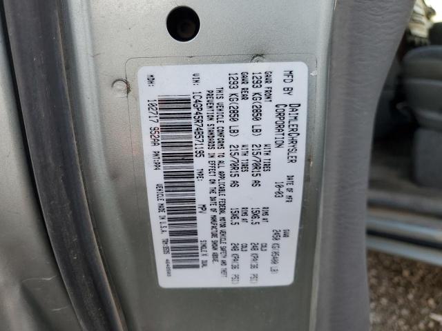 1C4GP45R74B571195 - 2004 CHRYSLER TOWN & COU მწვანე ფოტო 13