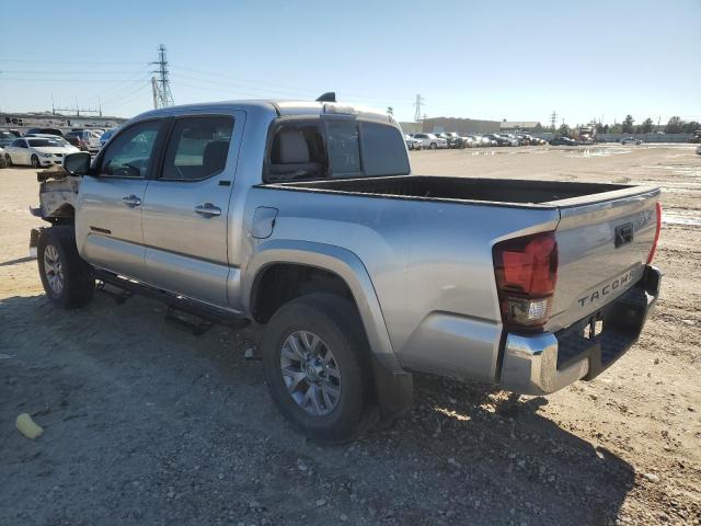 3TYAX5GN6NT057245 - 2022 TOYOTA TACOMA DOUBLE CAB SILVER photo 2