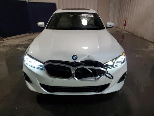 3MW69FF03P8D52836 - 2023 BMW 330I WHITE photo 5