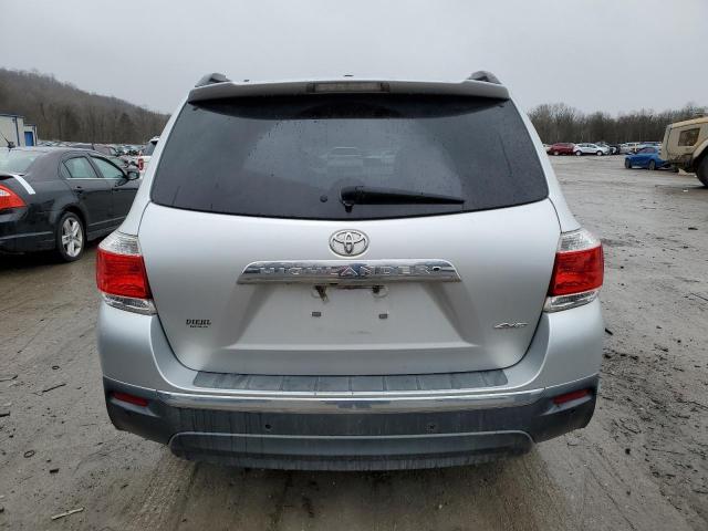 5TDBK3EH8CS141306 - 2012 TOYOTA HIGHLANDER BASE SILVER photo 6