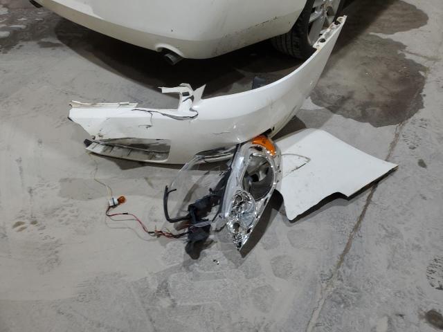 2G1WU57M991250982 - 2009 CHEVROLET IMPALA LTZ WHITE photo 12