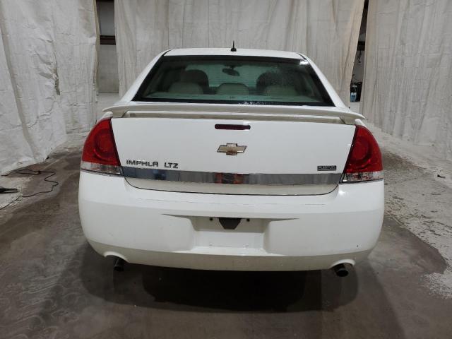 2G1WU57M991250982 - 2009 CHEVROLET IMPALA LTZ WHITE photo 6