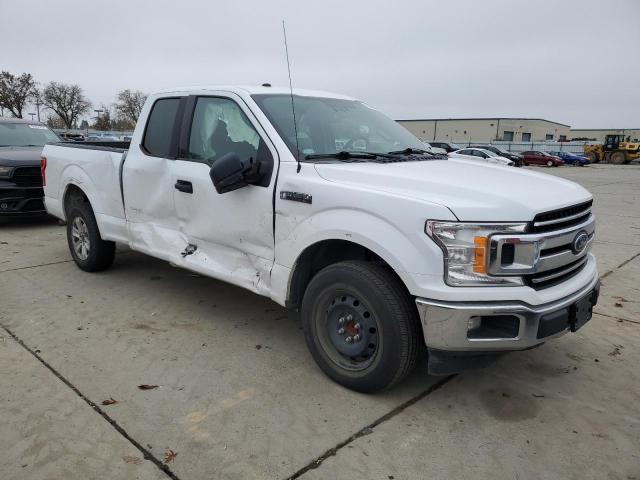 1FTEX1CB4JKD89302 - 2018 FORD F150 SUPER CAB WHITE photo 4