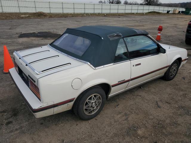 1G1JE67W0F7166157 - 1985 CHEVROLET CAVALIER TYPE 10 WHITE photo 3