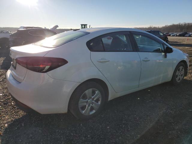 3KPFK4A71HE049069 - 2017 KIA FORTE LX WHITE photo 3