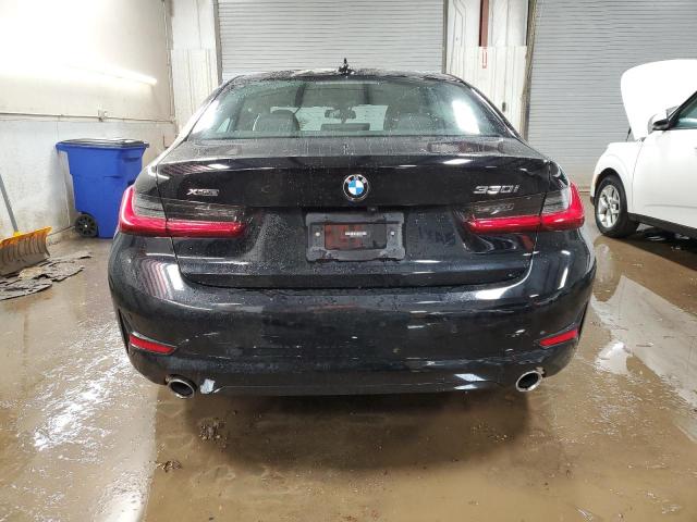 3MW5R7J01M8C18539 - 2021 BMW 330XI BLACK photo 6