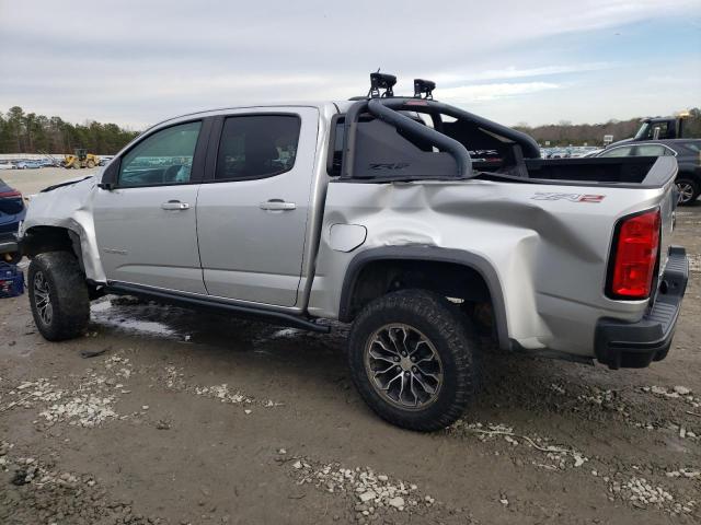 1GCGTEEN1J1323766 - 2018 CHEVROLET COLORADO ZR2 SILVER photo 2