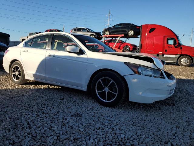 1HGCP26368A161904 - 2008 HONDA ACCORD LX WHITE photo 4