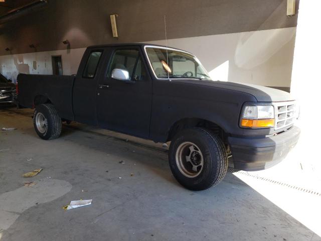 1FTEX15N5PKA86030 - 1993 FORD F150 BLACK photo 4