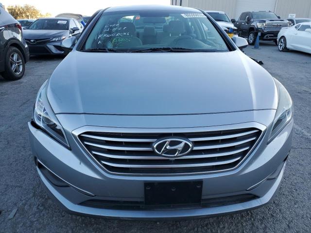 5NPE24AF6HH579200 - 2017 HYUNDAI SONATA SE GRAY photo 5