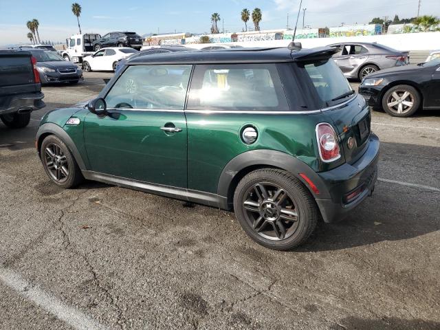 WMWSV3C58BTY23888 - 2011 MINI COOPER S GREEN photo 2