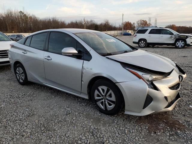 JTDKARFU2H3035380 - 2017 TOYOTA PRIUS SILVER photo 4