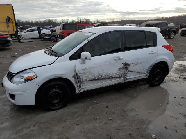 3N1BC13E08L384232 - 2008 NISSAN VERSA S WHITE photo 1