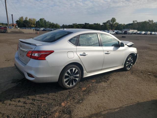 3N1AB7AP1JY222253 - 2018 NISSAN SENTRA S 灰色 照片 3