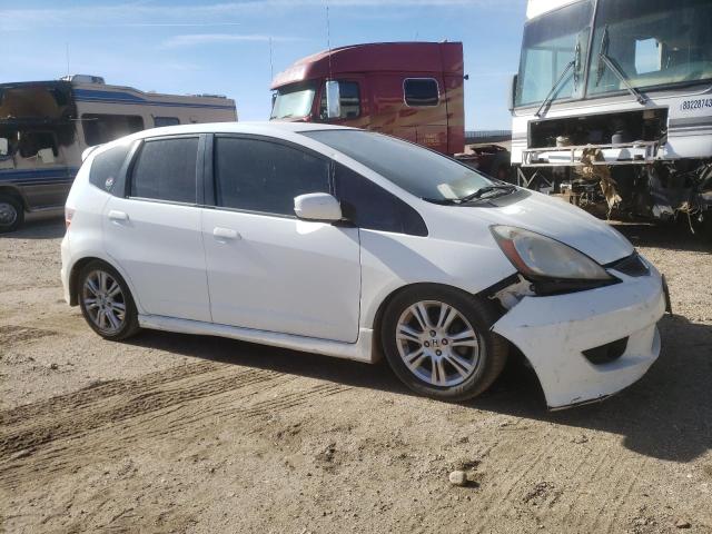 JHMGE88439S060344 - 2009 HONDA FIT SPORT WHITE photo 4