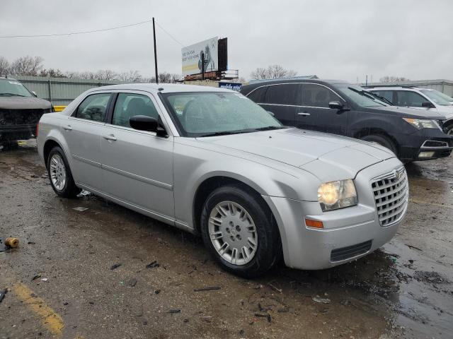 2C3KA43R37H710589 - 2007 CHRYSLER 300 SILVER photo 4