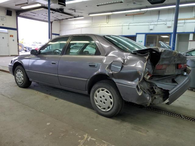 4T1BG22K3WU846411 - 1998 TOYOTA CAMRY CE GRAY photo 2