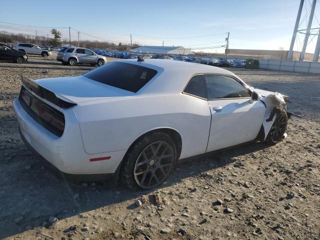 2C3CDZFJXGH254945 - 2016 DODGE CHALLENGER R/T SCAT PACK WHITE photo 3