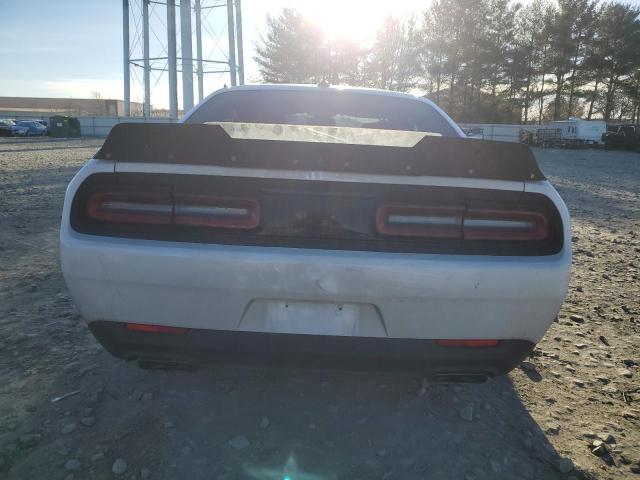 2C3CDZFJXGH254945 - 2016 DODGE CHALLENGER R/T SCAT PACK WHITE photo 6