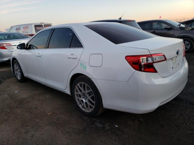 4T1BD1FK6DU080569 - 2013 TOYOTA CAMRY HYBRID WHITE photo 2