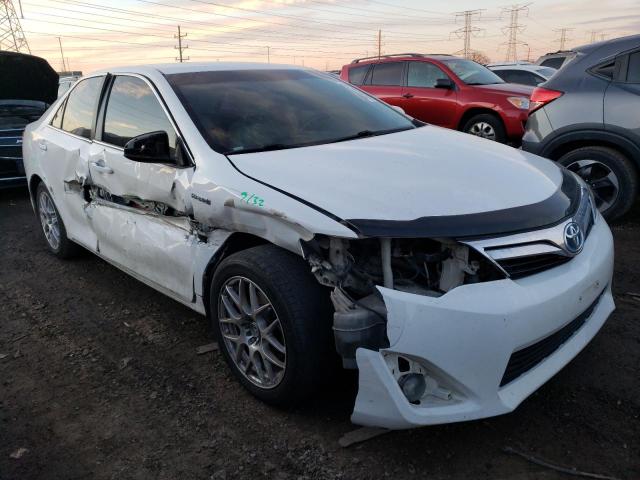 4T1BD1FK6DU080569 - 2013 TOYOTA CAMRY HYBRID WHITE photo 4