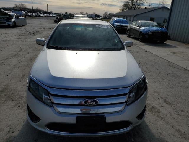 3FAHP0HA0AR349601 - 2010 FORD FUSION SE SILVER photo 5