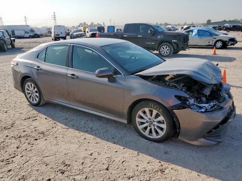 4T1B11HKXKU773003 - 2019 TOYOTA CAMRY L ნაცრისფერი ფოტო 4