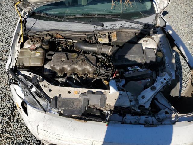 1FAFP34P23W216602 - 2003 FORD FOCUS SE WHITE photo 11