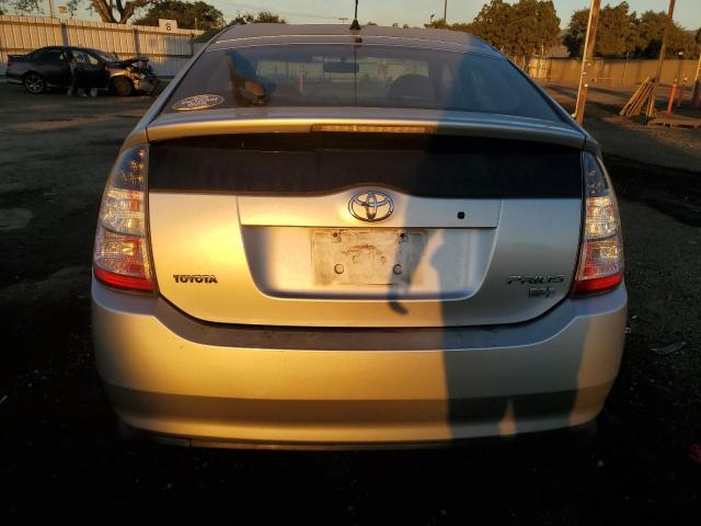 JTDKB20U557041238 - 2005 TOYOTA PRIUS SILVER photo 6