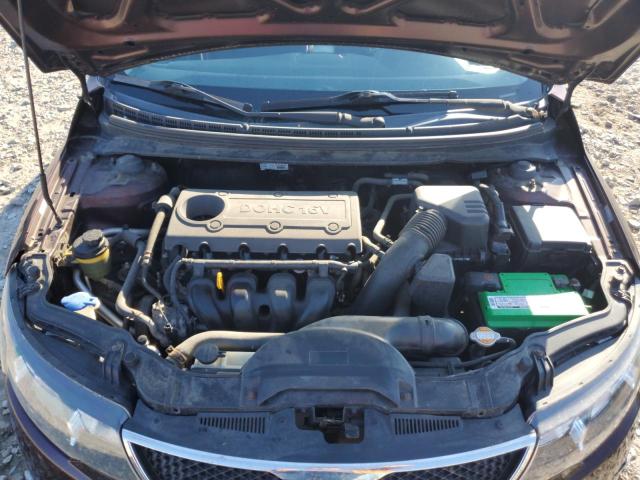 KNAFU4A22A5098049 - 2010 KIA FORTE EX 勃艮第红 照片 11