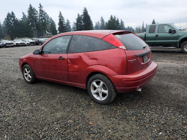 3FAFP31N85R151876 - 2005 FORD FOCUS ZX3 RED photo 2