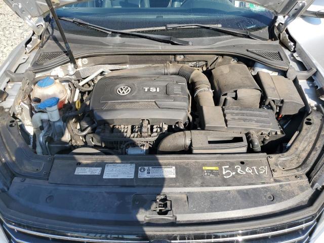 1VWBT7A36GC011740 - 2016 VOLKSWAGEN PASSAT SE SILVER photo 11